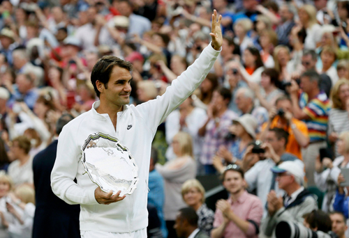 Federer càng thèm khát danh hiệu sau thất bại trước Djokovic