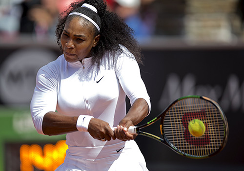 Serena bỏ cuộc ở vòng hai Swedish Open